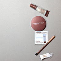 Mineral Fusion Naturally Radiant Kit
